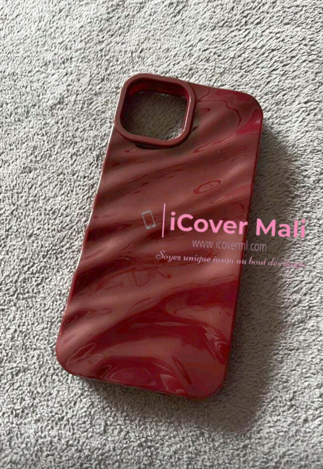 Coque texturée rouge