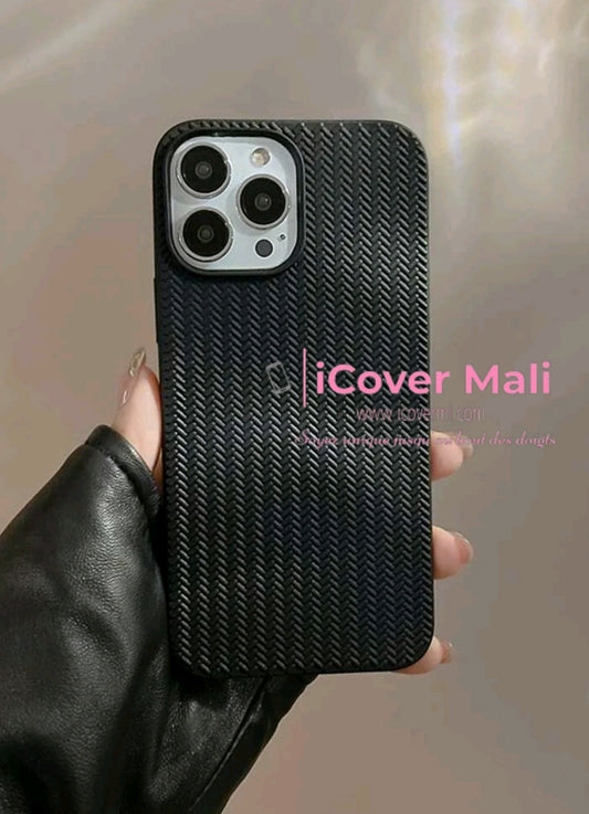 Coque texturée noire