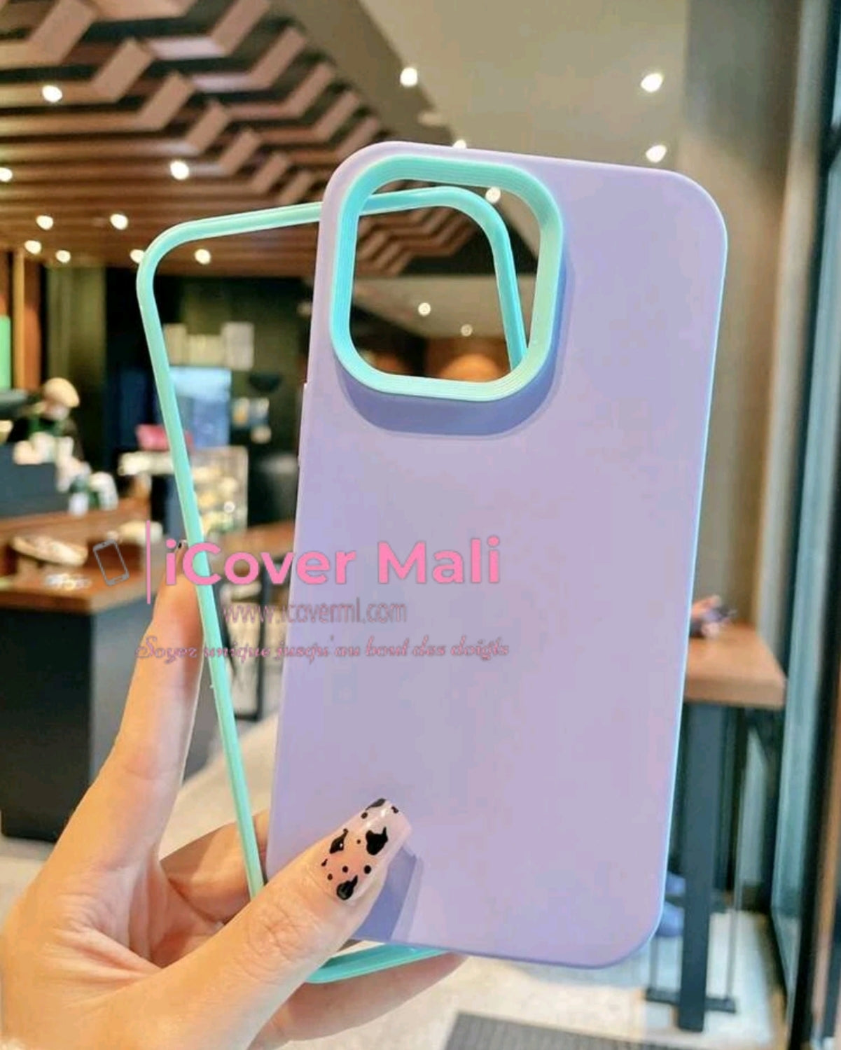 Coque violette et bleue fluo